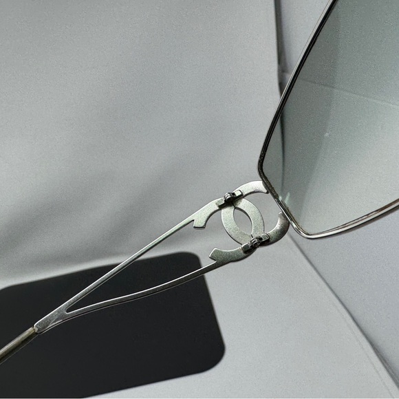 Chanel RARE 4072 Shield Crystal Studded CC Vintage Y2K Sunglasses - Picture 8 of 16